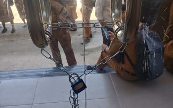 Tim Pemekaran Segel Kantor Gubernur Papua Barat Daya
