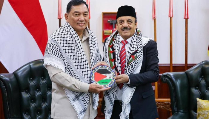 Menhan Sjafrie Terima Kunjungan Dubes Palestina